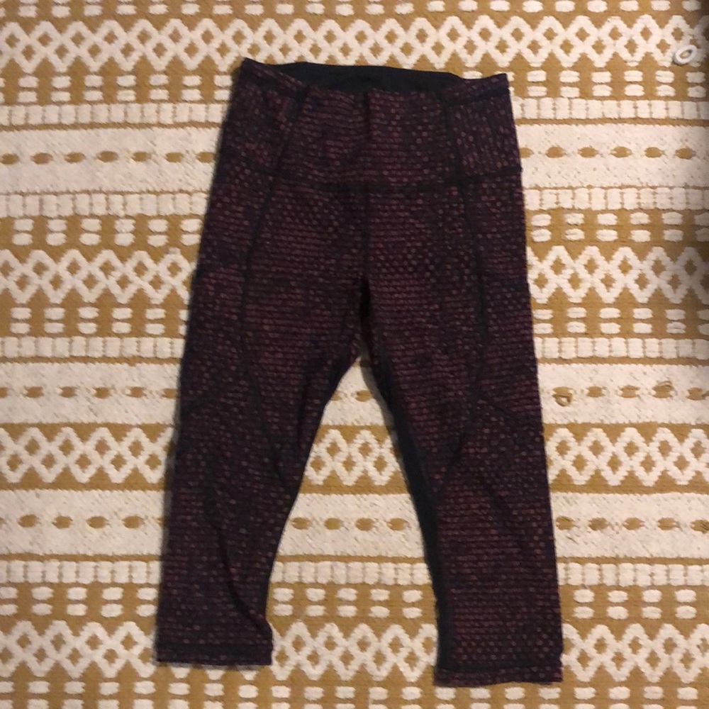 Lululemon Capri pants